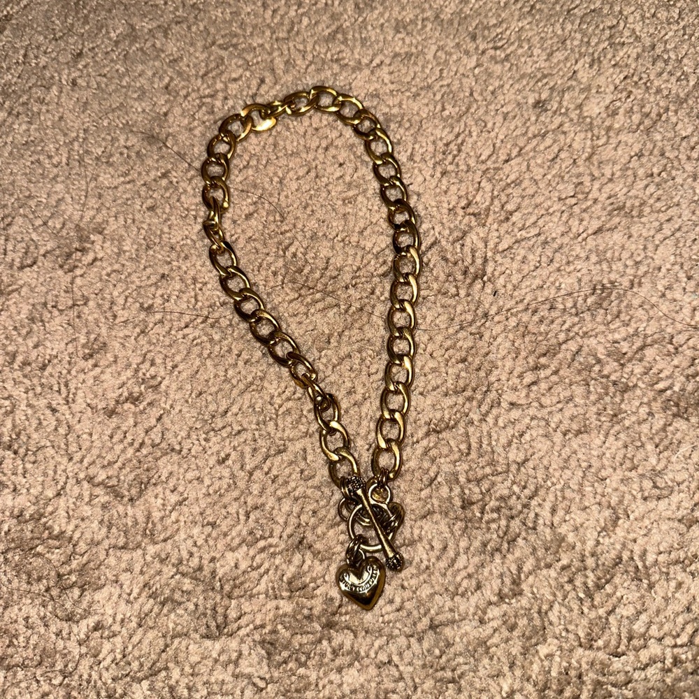 Juicy couture chocked necklace